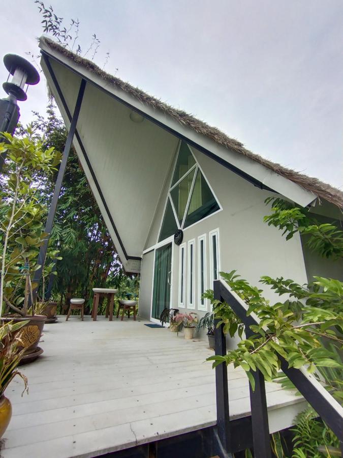 Royal Mountain View Ratchaburi Βίλα Εξωτερικό φωτογραφία