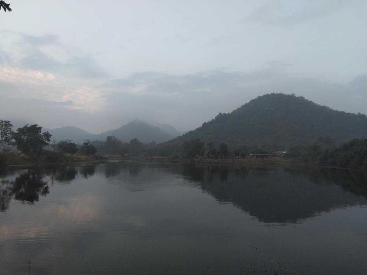 Royal Mountain View Ratchaburi Βίλα Εξωτερικό φωτογραφία